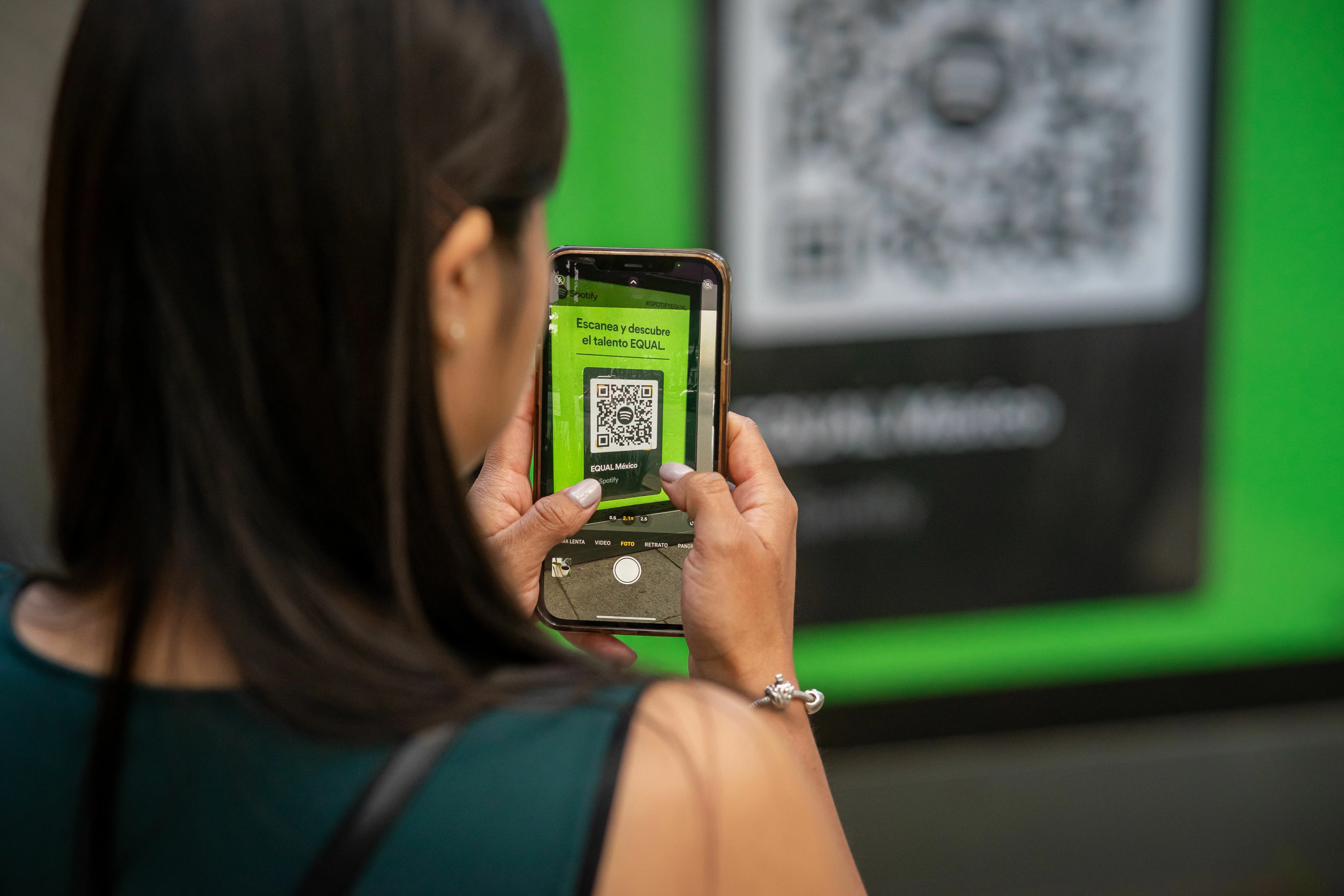 Qr Code Sign Distance for How to Make QR Codes More Accessible